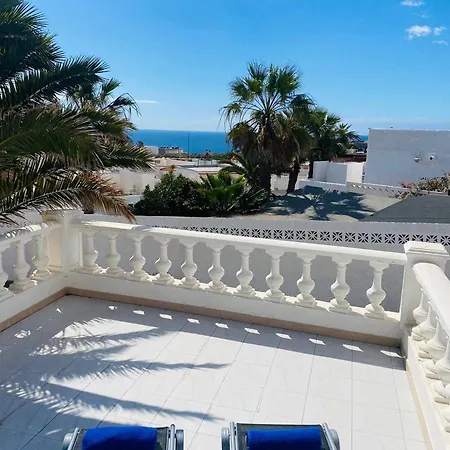 Beautiful Duque With Pool In Poris Abona And Parking