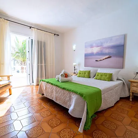Beautiful Duque With Pool In Poris Abona And Parking Villa Poris de Abona